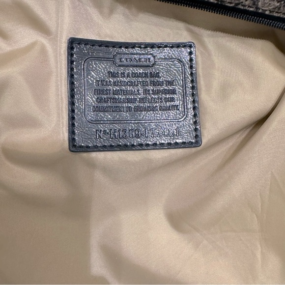 Coach Taylor Snake Print Swingpack Purse - Picture 10 of 11